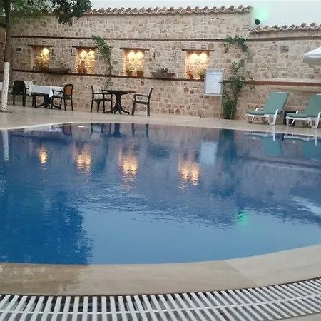 Patio 3* Antalya