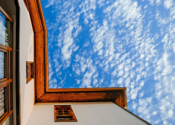 Patio 3*