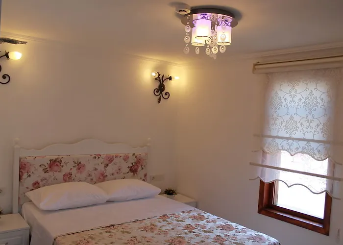 Patio 3* Αττάλεια