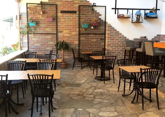 Patio 3*