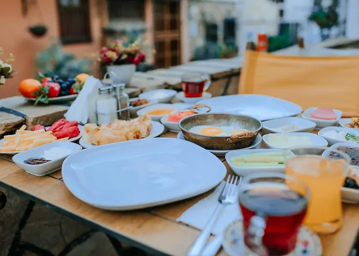 Patio 3* Αττάλεια